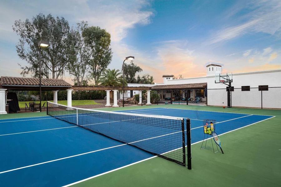 Tennis Court & Pickleball Court
