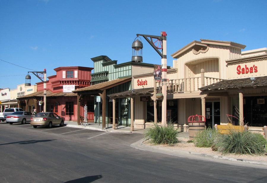 Old Town Scottsdale street with galleries and patios in the evening