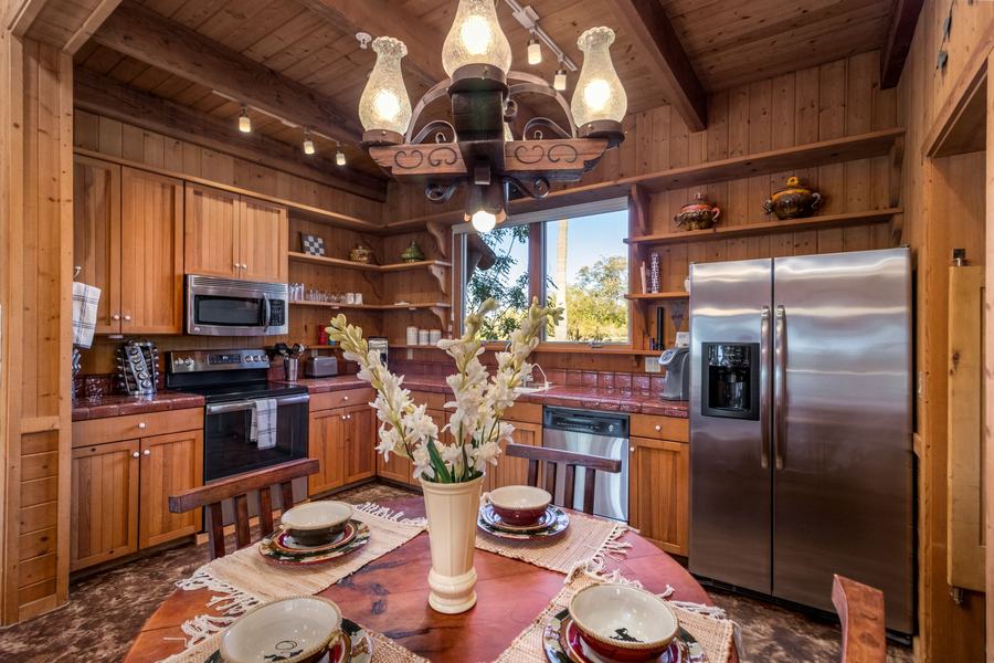 The Cabin Casita's Kitchen and Dining