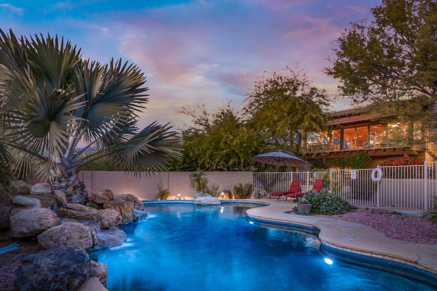 Enclosed Oasis Bliss